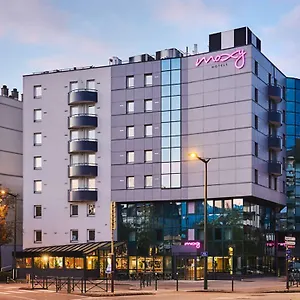 Отель Moxy, Анси